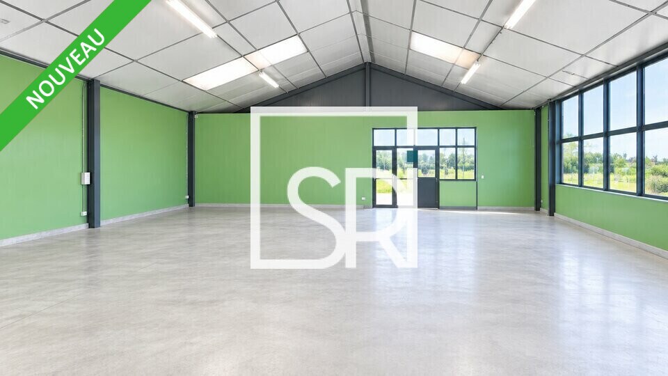 Industriel/Logistique dans Saint-Bonnet-près-Riom à vendre Photo intérieure– Image 1 sur 13