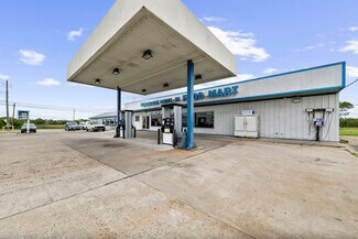 Plus de détails pour 103 Henderson St, Palacios, TX - Local commercial à vendre