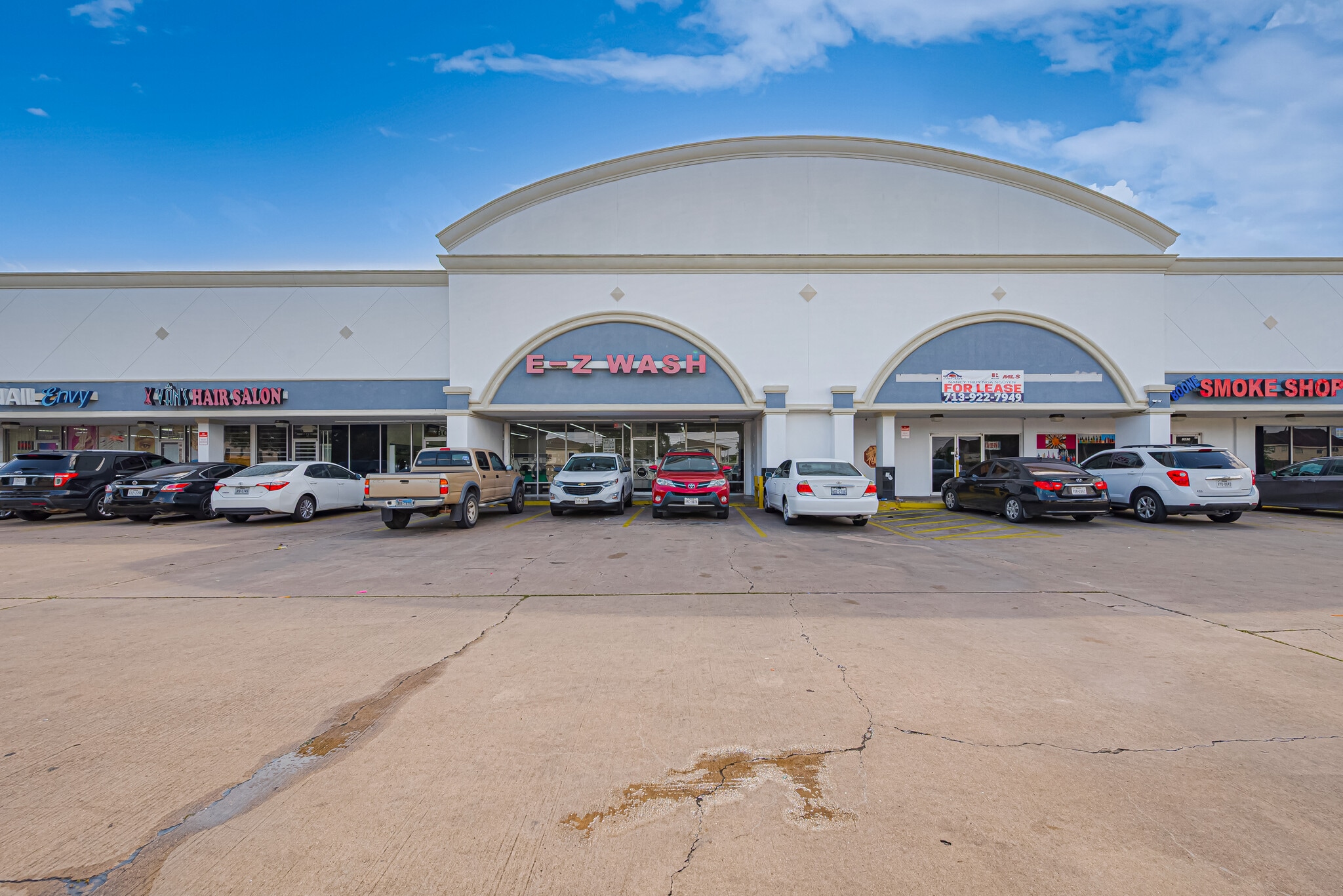 8002-8138 Boone Rd, Houston, TX à louer Photo de l’immeuble– Image 1 sur 7