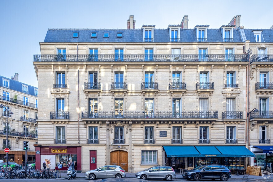 79 Rue Jouffroy D'Abbans, Paris à louer - Photo principale – Image 1 sur 3