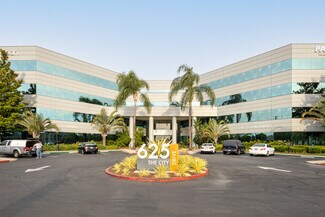 Plus de détails pour 625 The City Dr S, Orange, CA - Bureau à louer