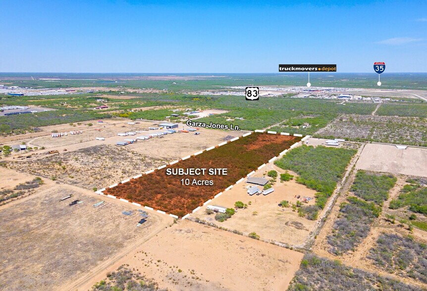 Garza Jones Ln., Laredo, TX à louer - Photo de l’immeuble – Image 3 sur 7