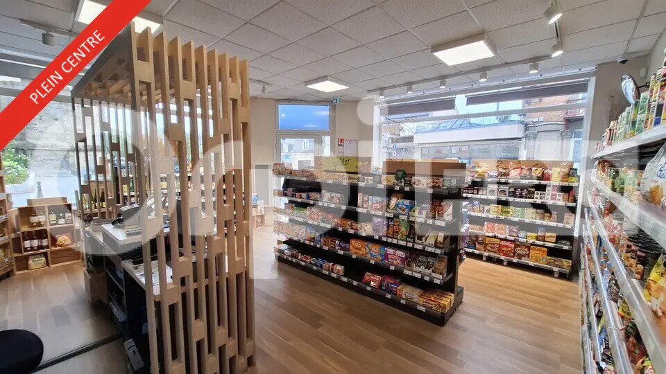 Local commercial dans Soissons à louer Photo de l’immeuble– Image 1 sur 8