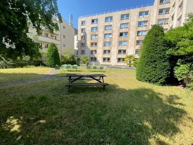 Bureau dans Levallois-Perret à louer - Photo de l’immeuble – Image 3 sur 11