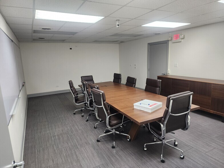 1100 W 119th St, Chicago, IL à louer - Photo intérieure – Image 3 sur 12