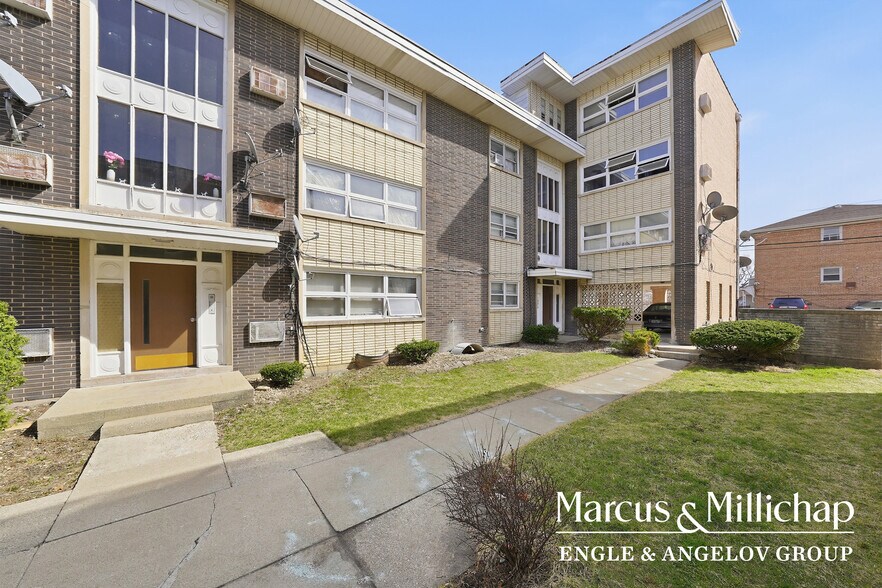 2421-2423 123rd St, Blue Island, IL à vendre - Photo de l’immeuble – Image 2 sur 2
