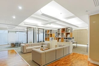 18 Cavendish Sq, Londres à louer Photo intérieure– Image 2 sur 4