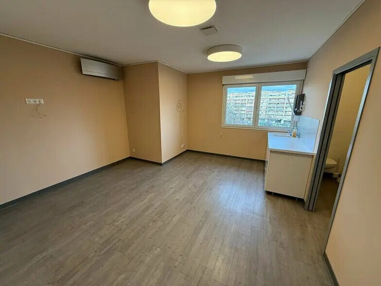 3 Boulevard Albert Charrier, Aix-en-Provence à vendre - Photo de l’immeuble – Image 3 sur 11