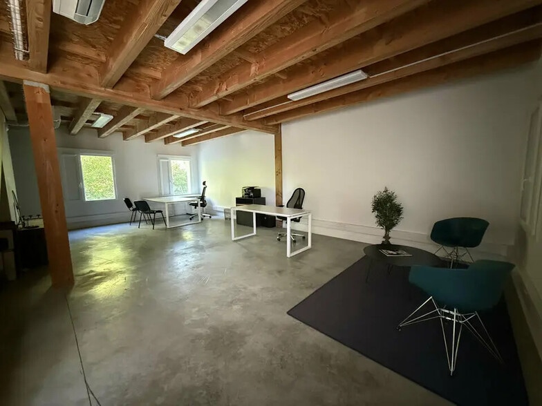Bureau dans Avignon à louer - Photo intérieure – Image 2 sur 6