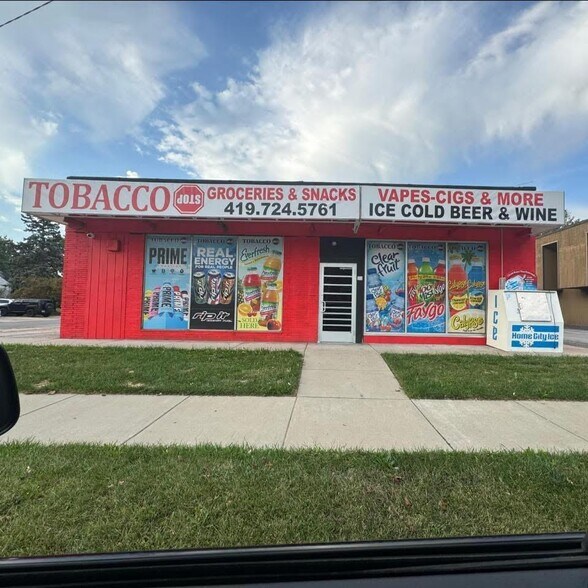 4235 Monroe St, Toledo, OH à vendre - Photo de l’immeuble – Image 1 sur 7