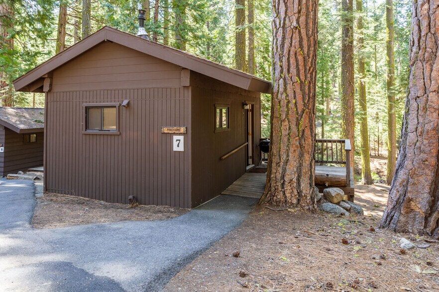 500 Dodge Ridge Rd, Pinecrest, CA à vendre - Photo de l’immeuble – Image 3 sur 97