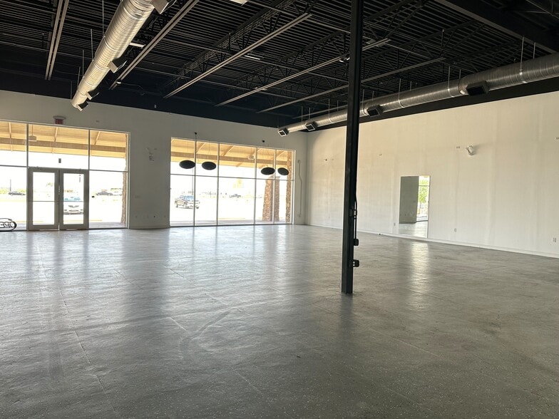 5701 Starboard Dr, Midland, TX à louer - Photo intérieure – Image 2 sur 3