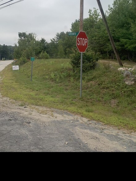 3 Route 125, Kingston, NH à louer - Photo de l’immeuble – Image 3 sur 5