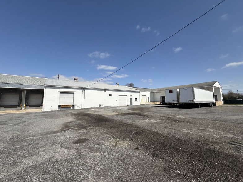 175 Willow St, Toughkenamon, PA à louer - Photo de l’immeuble – Image 3 sur 24