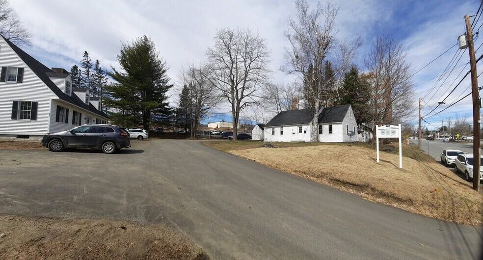 76 & 80 Sewall St Augusta ME portefeuille de 2 biens à vendre sur LoopNet.fr - Photo de l’immeuble – Image 1 sur 20