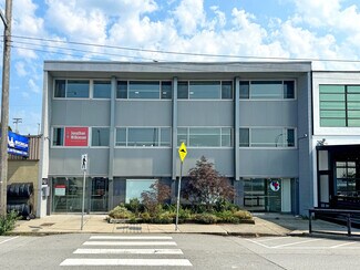 Plus de détails pour 310 E Esplanade, North Vancouver, BC - Bureau à louer