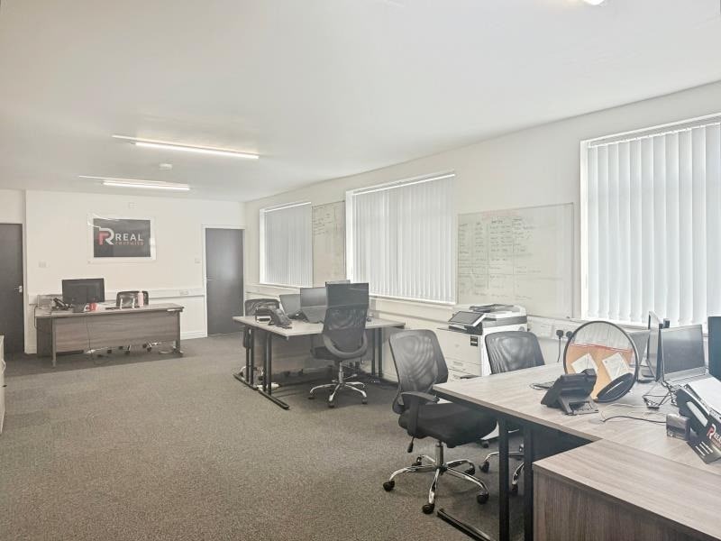 Kennedy Rd, Manchester à louer Photo intérieure– Image 1 sur 5