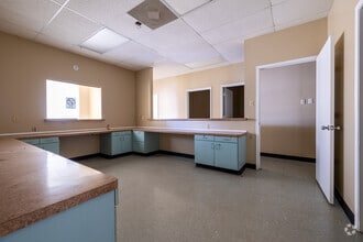 4051 Fm 1960 Rd W, Houston, TX à louer Photo intérieure– Image 2 sur 2