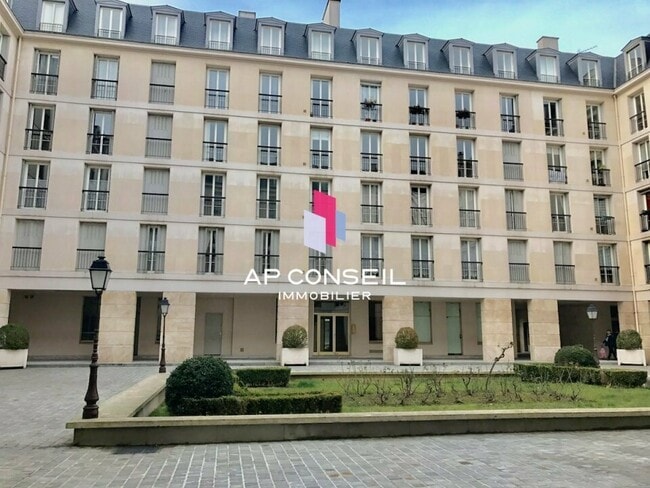 Plus de détails pour Bureau à louer