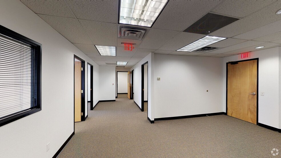 1050 E Flamingo Rd, Las Vegas, NV à louer - Numérisation 3D Matterport – Image 2 sur 12