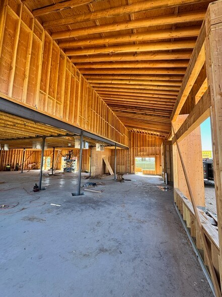 15634 Main St, Hesperia, CA à vendre - Photo de l’immeuble – Image 2 sur 10