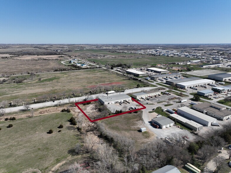 4700 Douglas Cir, Lincoln, NE à vendre - Photo de l’immeuble – Image 3 sur 6