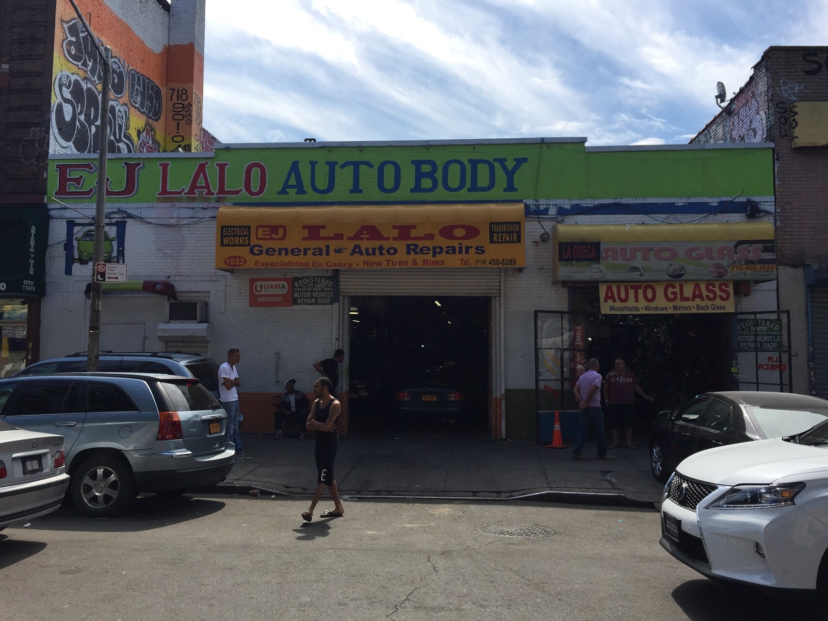 1932 Jerome Ave, Bronx, NY à louer Photo principale– Image 1 sur 9