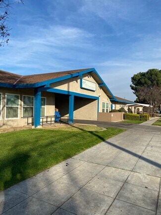 Plus de détails pour 4303 E Ashlan, Fresno, CA - Bureau à louer