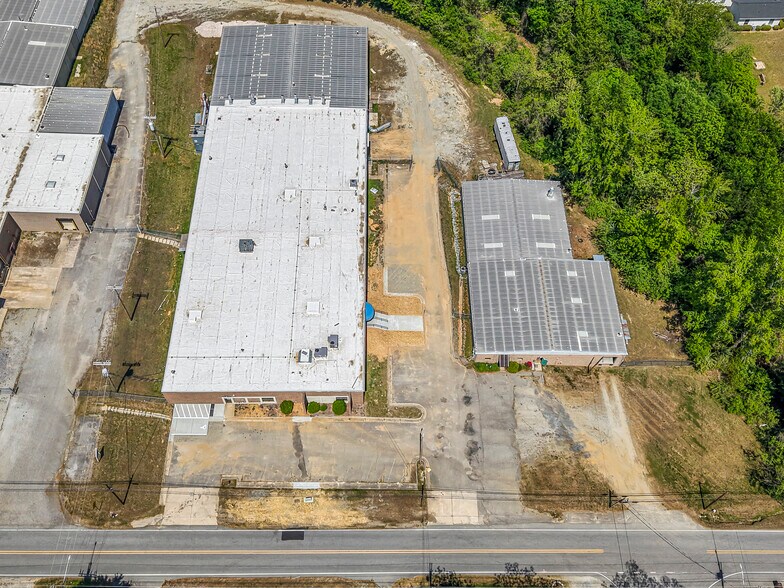 1200 Hickory Chapel Rd, High Point, NC à vendre - Photo de l’immeuble – Image 3 sur 6