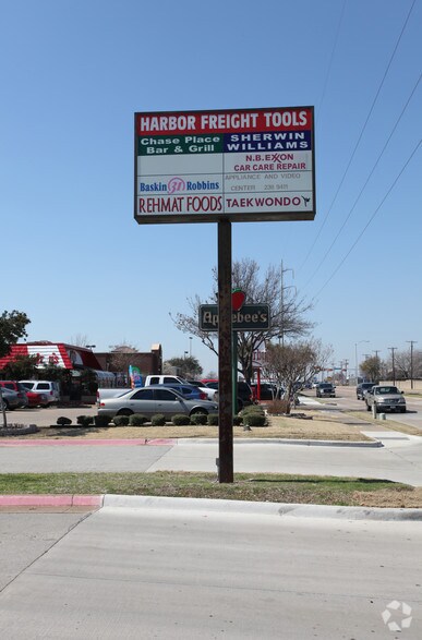 1702-1736 E Belt Line Rd, Richardson, TX à louer - Photo de l’immeuble – Image 3 sur 16