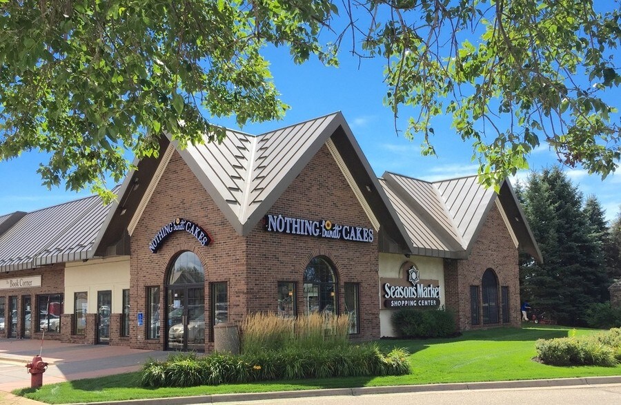 757-783 Radio Dr, Woodbury, MN à louer - Photo de l’immeuble – Image 1 sur 12