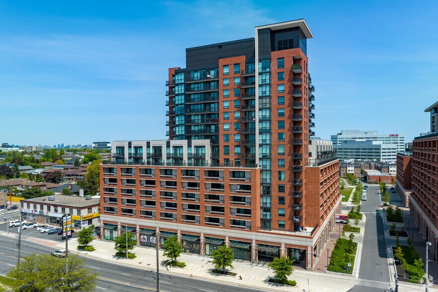 3091 Dufferin St, Toronto, ON à vendre - Photo de l’immeuble – Image 2 sur 4