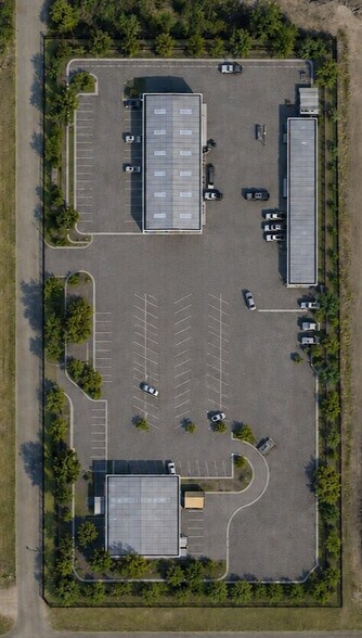 12625 40th St N, Clearwater, FL à louer - Photo de l’immeuble – Image 3 sur 33