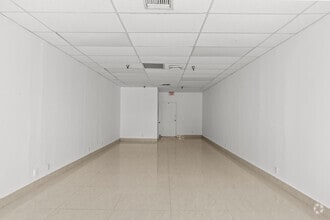 11575 US Route 1, Palm Beach Gardens, FL à louer Photo intérieure– Image 2 sur 3