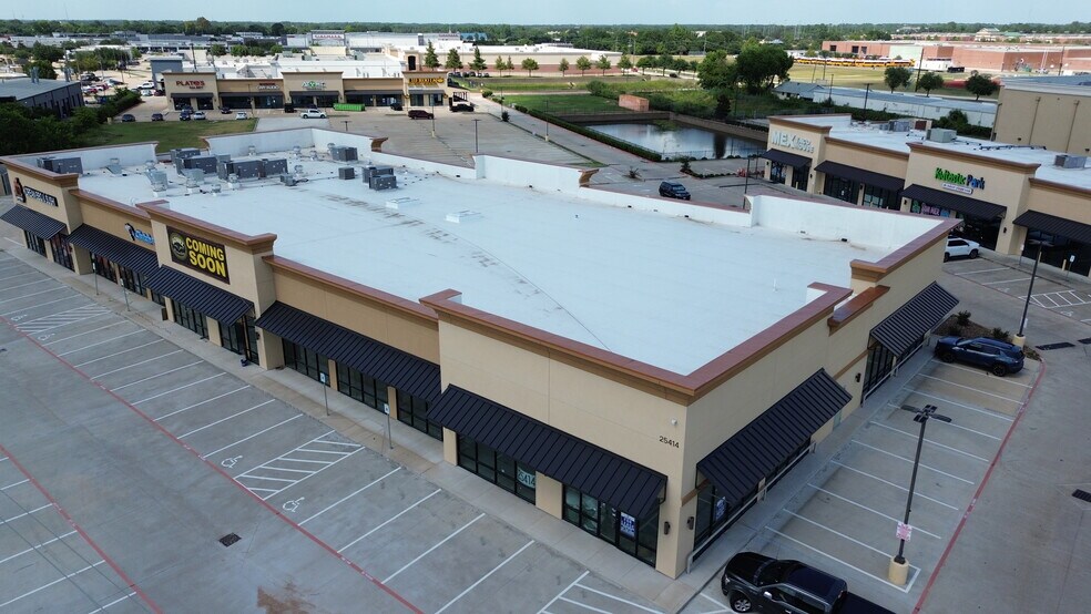 25414 Northwest Fwy, Cypress, TX à louer - Photo de l’immeuble – Image 1 sur 14
