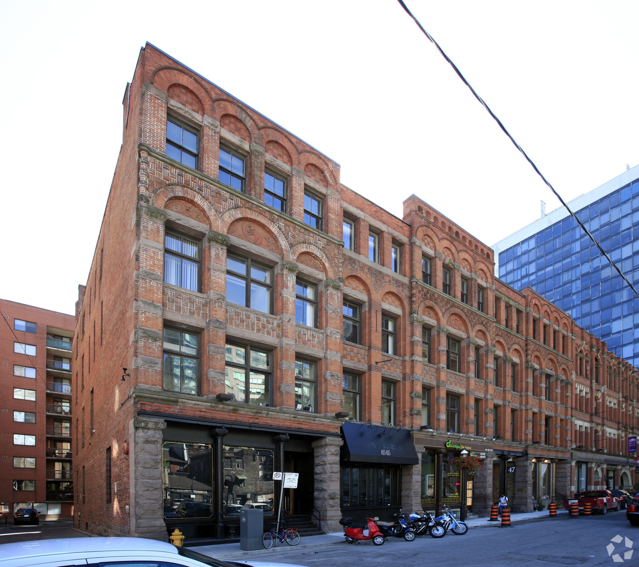 45-55 Colborne St, Toronto, ON à louer Photo principale– Image 1 sur 25