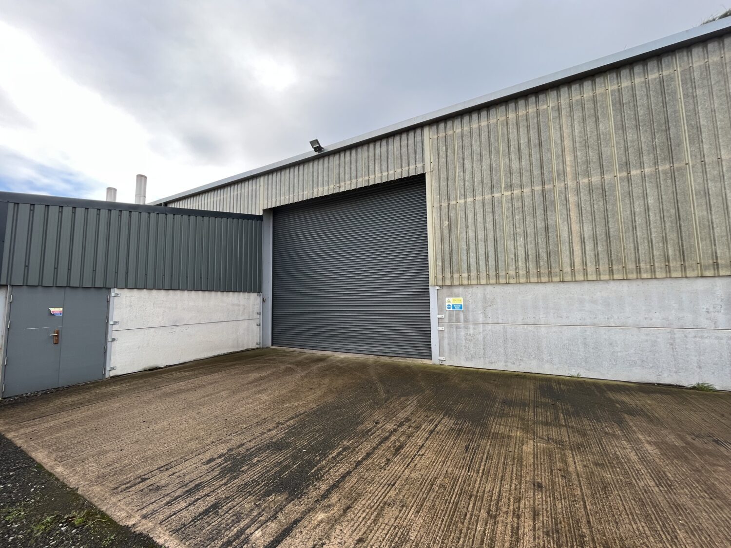 1 Kirkbride Airfield, Kirkbride à louer Photo principale– Image 1 sur 2