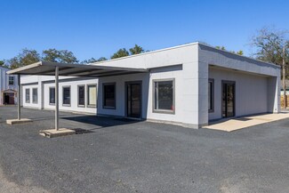 Plus de détails pour 505 W Hwy 90, Castroville, TX - Bureau/Local commercial à louer