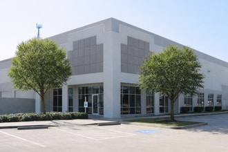 Beltway 8 @ JFK Blvd, Houston, TX à louer Photo de l’immeuble– Image 1 sur 4