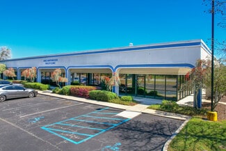 Plus de détails pour 2070 Northbrook Blvd, North Charleston, SC - Bureau à louer