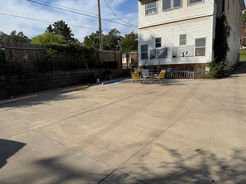 81 N Mill St, Kansas City, KS à louer - Photo de l’immeuble – Image 2 sur 17