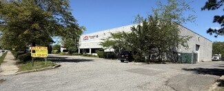 Plus de détails pour 17 Old Dock Rd, Yaphank, NY - Industriel/Logistique à vendre