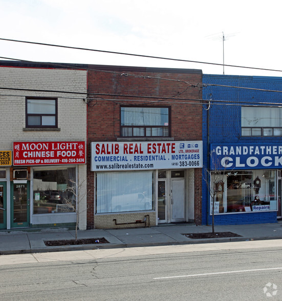 2869 Kingston Rd, Toronto, ON à louer - Photo de l’immeuble – Image 2 sur 2