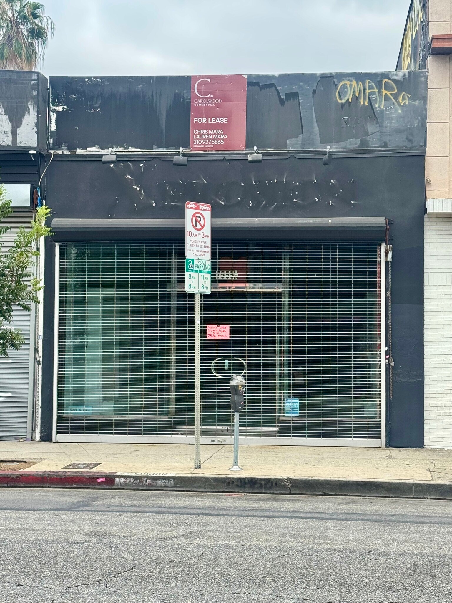 7555-7555 1/2 Melrose Ave, Los Angeles, CA à louer Photo de l’immeuble– Image 1 sur 10