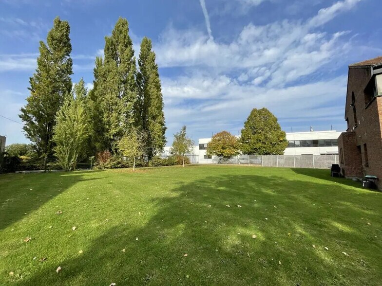 89 Rue De L'Epinette, Mouvaux à louer - Photo de l’immeuble – Image 3 sur 13