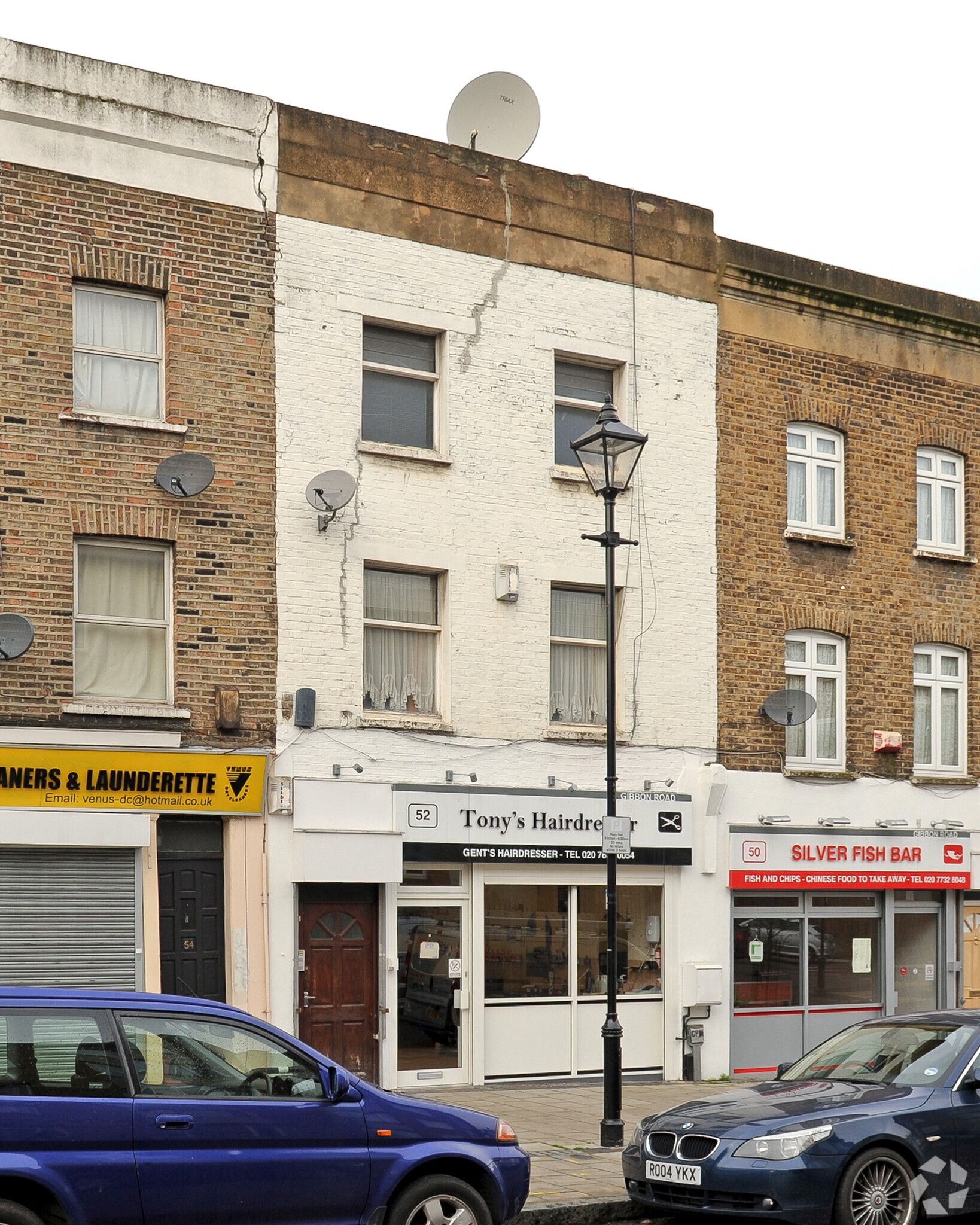 52 Gibbon Rd, Londres à louer Photo principale– Image 1 sur 4