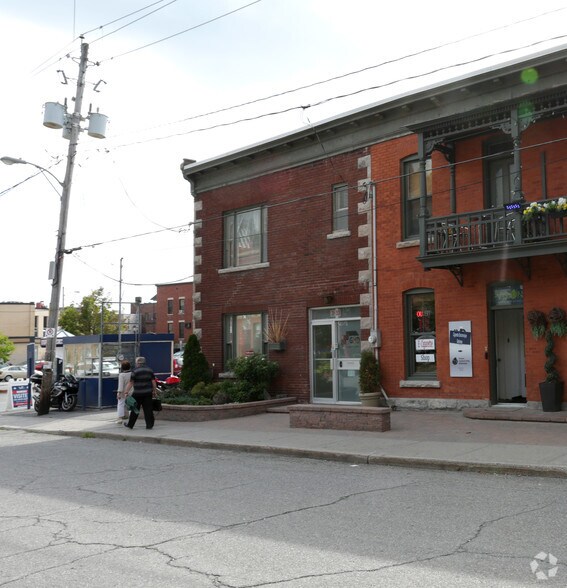 33 Rue Laval, Gatineau, QC à louer - Photo de l’immeuble – Image 2 sur 2