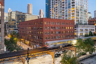 Plus de détails pour 225 W Huron St, Chicago, IL - Local commercial à louer
