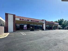 41615-41627 Florida Ave, Hemet, CA à louer Photo de l’immeuble– Image 1 sur 1