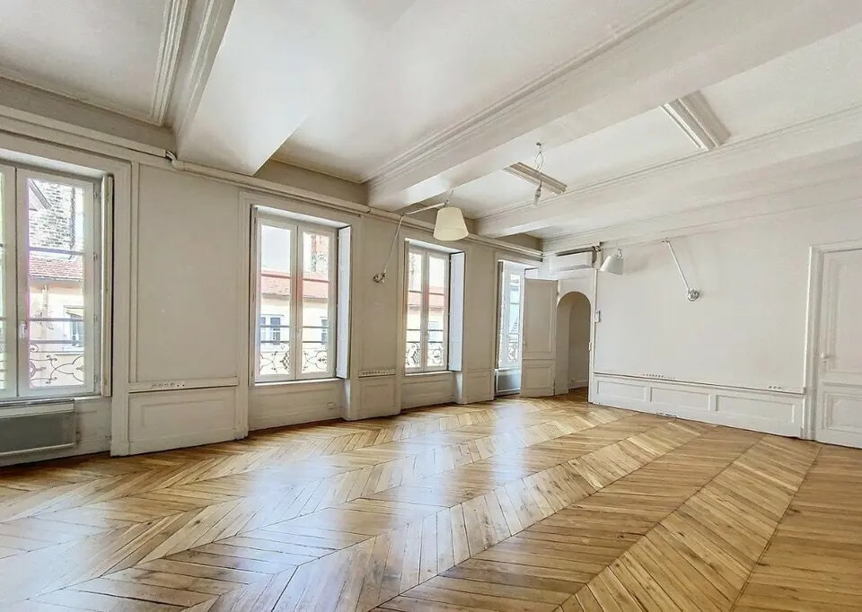 Bureau dans Paris à louer Photo de l’immeuble– Image 1 sur 5